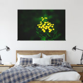 Grüne Jacke mit goldenen Tasten Leinwanddruck (Insitu (Schlafzimmer))