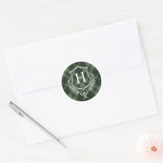 Grüne Karierte Monogramm Erstweihnachtsfeier Runder Aufkleber (Umschlag)