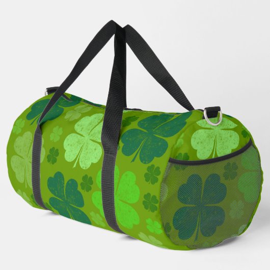 Grüne Klee, Glücksklamotten, St. Patrick's Day Duffle Bag (Rechte Ecke)