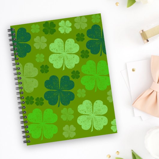 Grüne Klee, Glücksklamotten, St. Patrick's Day Planer