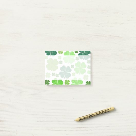 Grüne Klee, Glücksklamotten, St. Patrick's Day Post-it Klebezettel (Auf Schreibtisch)