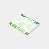 Grüne Klee, Glücksklamotten, St. Patrick's Day Post-it Klebezettel (angewinkelt)