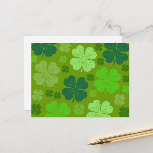 Grüne Klee, Glücksklamotten, St. Patrick's Day Postkarte (Vorderseite/Rückseite Beispiel)