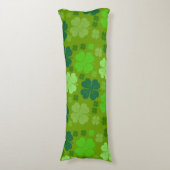 Grüne Klee, Glücksklamotten, St. Patrick's Day Seitenschläferkissen (Vorderseite Vertikal)
