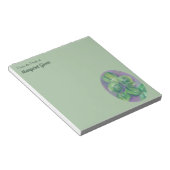 Grüne Klee Kleeblätter über Lila Pastagerichte Kun Notizblock (angewinkelt)