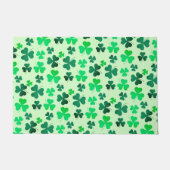 Grüne Kleeblatt Leaf Muster Blumengrün Fußmatte (Vorderseite)