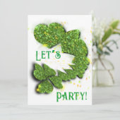 Grüne Kleeblätter | funkelnde Herzen Einladung (Stehend Vorderseite)