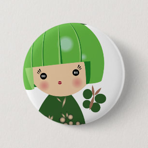 Grüne Kokeshi Dreiergruppe-nahes hohes Button