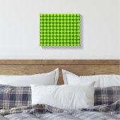 Grüne Kombination Diamantmuster von STaylor Leinwanddruck (Insitu (Schlafzimmer))