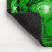 Grüne Kreatur des Sees Mousepad (Ecke)