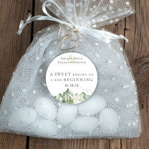 Grüne Landschaft Ein SWEET, der einen neuen Anfang Runder Aufkleber