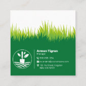 Grüne Landschaftsgärtnermähen Quadratische Visitenkarte (Rückseite)