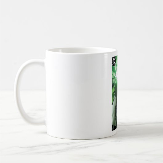 Grüne Lantern nah Kaffeetasse (Links)