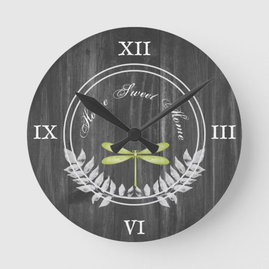Grüne Libelle Rustikale Acrylwand Runde Wanduhr (Vorderseite)