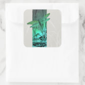 Grüne Libelle und Frosch im Teich Quadratischer Aufkleber (Tasche)