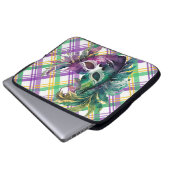 GRÜNE LILA GOLD WATERCOLOR MARDI GRAS MASK LAPTOPSCHUTZHÜLLE (Vorne Knopf)