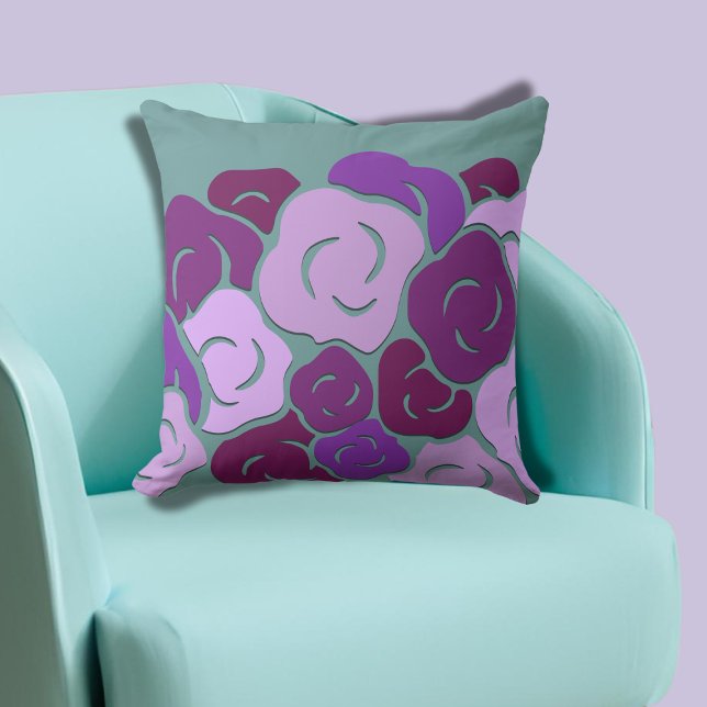 Grüne Lila stilisierte Blume blüht Kissen (Green Purple Stylized Flower Blooms Throw Pillow)