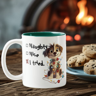 Grüne Liste der schmutzigen Santa-Checkliste Zweifarbige Tasse
