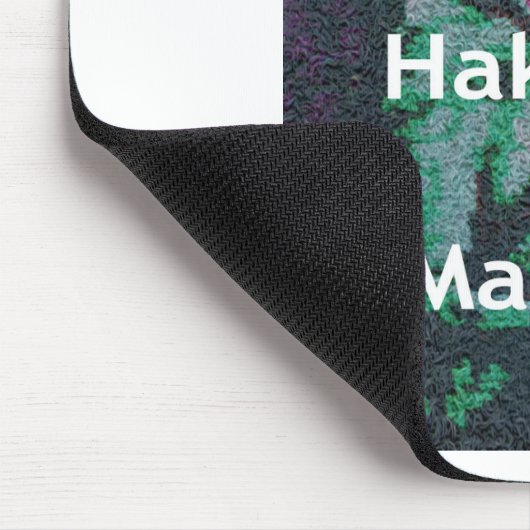 Grüne Löwe mit rosa Brille "Hakuna Matata" Kunst Mousepad (Ecke)