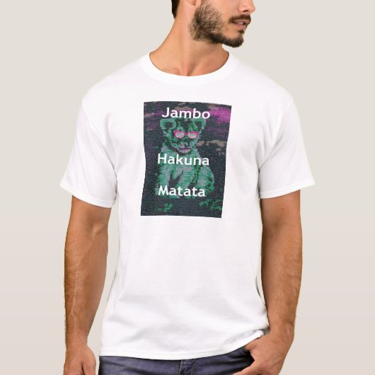 Grüne Löwe mit rosa Brille "Hakuna Matata" Kunst T-Shirt (Vorderseite)