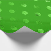 Grüne metallische Imitat Foil Polka Dot Hintergrun Geschenkpapier (Ecke)