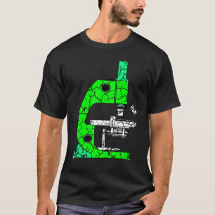 Grüne Mikroskop-Wissenschaftlerin erschüttert T-Shirt