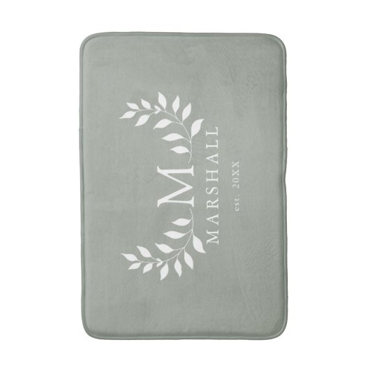 Grüne moderne, elegante Floral Monogram-Familie Na Badematte (Vorderseite Vertikal)
