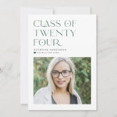 Grüne moderne Minimalistische Klasse 2022 Abschlus Einladung (Vorderseite)