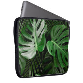 Grüne Monstera-Blätter und Blätter aus Palmen Laptopschutzhülle (Vorne Rechts)