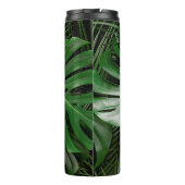 Grüne Monstera-Blätter und Blätter aus Palmen Thermosbecher (Rückseite)