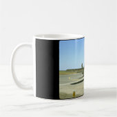 Grüne Mustang P51 Taxiing_WWII Flugzeuge Kaffeetasse (Links)