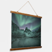 Grüne Nordlichter Wandteppich Mit Holzrahmen (Gewinkelt)