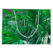 Grüne Pflanze aus Palmen Blätter pastellfarben Große Geschenktüte (Rückseite)