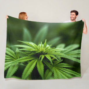 GRÜNE PFLANZE FLEECEDECKE