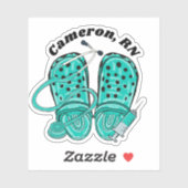 Grüne Pflegekleber und Spritzen Monogramm wasserdi Aufkleber (Blatt)