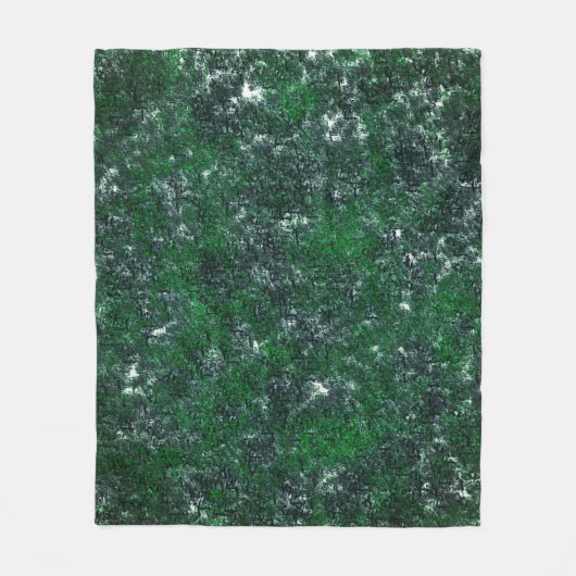 Grüne Pilze auf Baumrinde oder weißer grauer Stein Fleecedecke (Vorderseite)