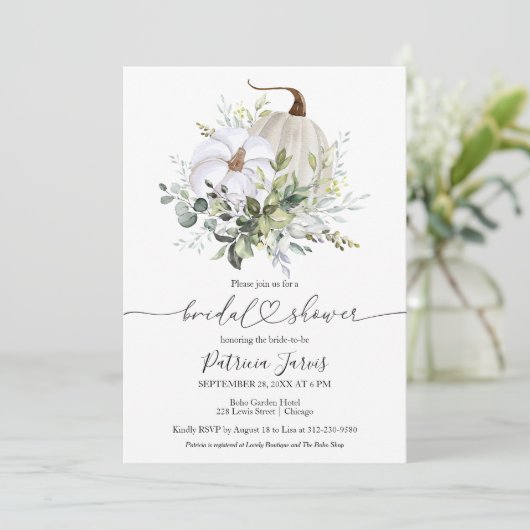 Grüne Pumpkin Fall Bridal Dusche Einladung (Stehend Vorderseite)