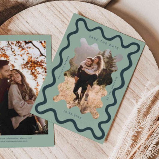 Grüne, quadratische Wavy-Rahmen-Hochzeit Save The Date