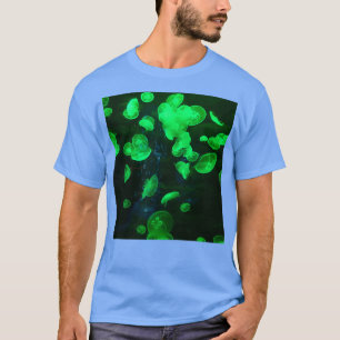 Grüne Quallen im Aquarium T-Shirt