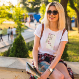 Grüne rosa Blume T - Shirt