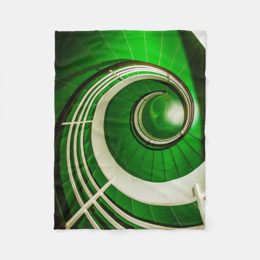 Grüne Rundtreppe Fleecedecke (Vorderseite)