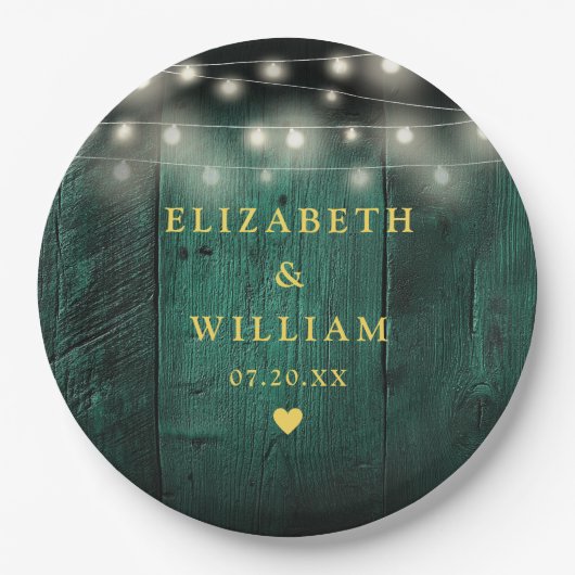 Grüne Rustikale Holz Boho Barn String Lights Hochz Pappteller (Vorderseite)