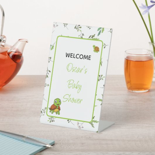 Grüne Schildkröten zwei Blätter Muster Babyshowe Sockelschild (In SItu)