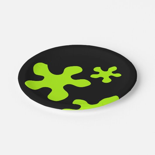 grüne Schleimpilze schwarze Papiertüte aus Party, Pappteller (Schrägansicht)