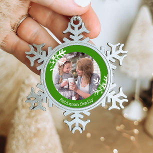 Grüne Schneeflocke mit individuellem Foto-Monogram Schneeflocken Zinn-Ornament