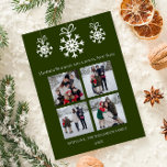 Grüne Schneeflocken Ornamente FotoCollage Feiertagskarte<br><div class="desc">Feiern Sie die Saison mit dieser Green Snowflake Ornaments Foto Collage Holiday Card, erstellt, um Ihre festliche Freude zu teilen. Dieses Foto-Gruß zeichnet sich durch eine elegante Anordnung mit zarten, weißen Schneeflocken in einem charmanten Schneeflocken-Design aus und zeigt eine wunderschöne Collage aus vier Fotos Ihrer Fotos. Moderne Typografie verleiht dem...</div>