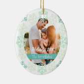 Grüne Schneeflocken Urlaub Weiße Keramik Ornament (Rechts)