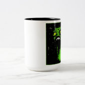 Grüne Schreie Zweifarbige Tasse (Mittel)