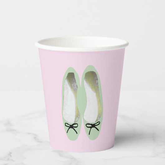 Grüne Schuhe Papier-Cup Pappbecher (Vorderseite)
