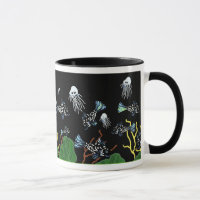 Grüne schwarze Fisch-Quallen-Korallen-Tasse